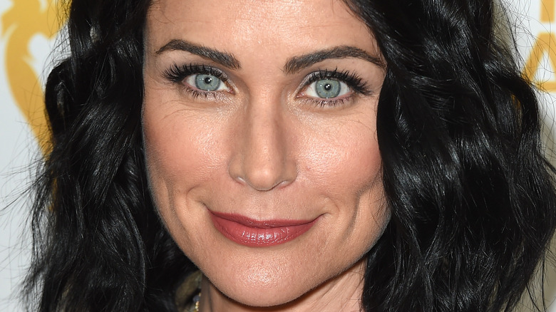 Rena Sofer smiling