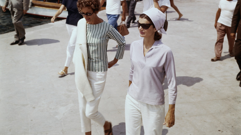 Jackie Kennedy strolling through Italy in 1962