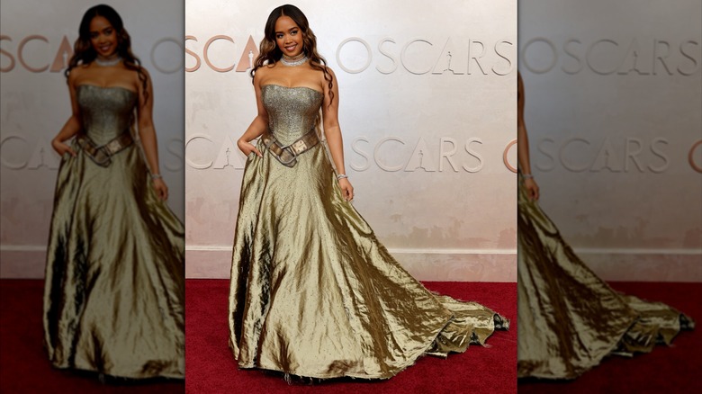 H.E.R. on the red carpet