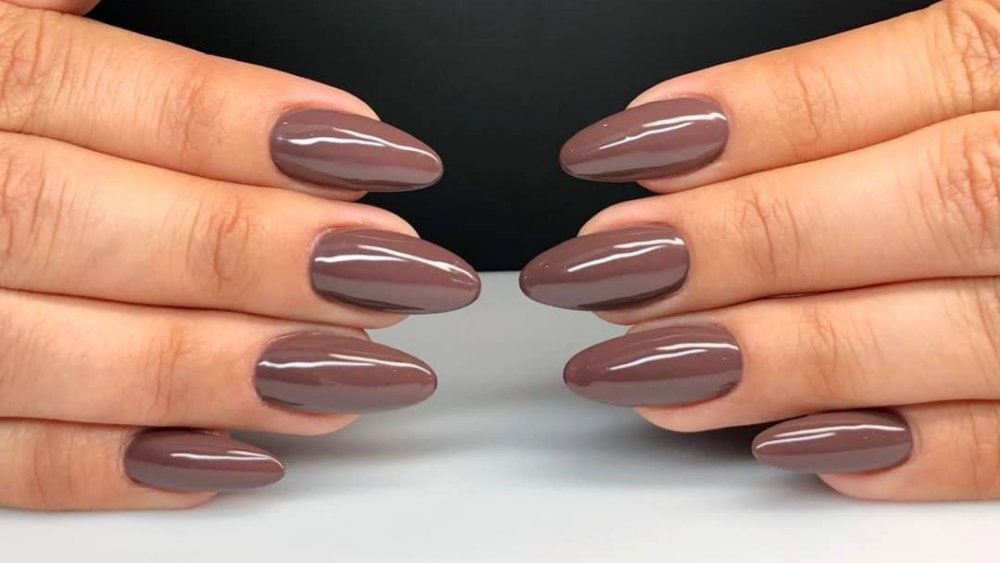 Almond-Shaped Nail Ideas You'll Be Asking For In 2020
