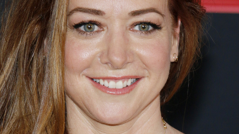 Alyson Hannigan smiling