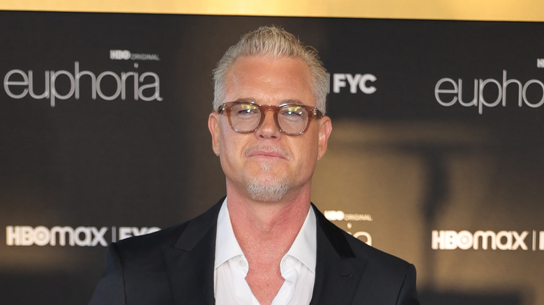 Eric Dane posing at 2022 event 