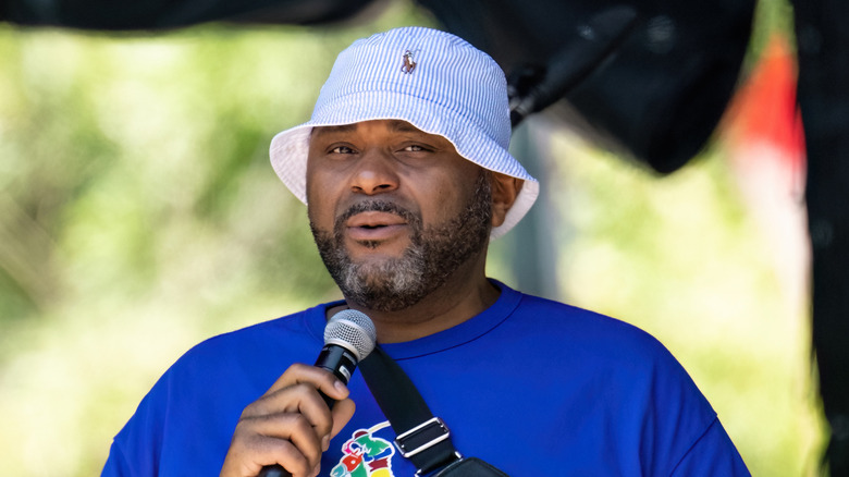 Ruben Studdard singing