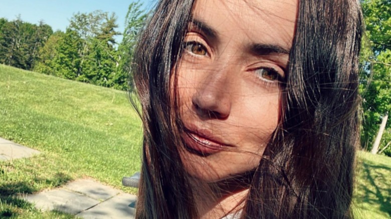 Ana de Armas smiling selfie