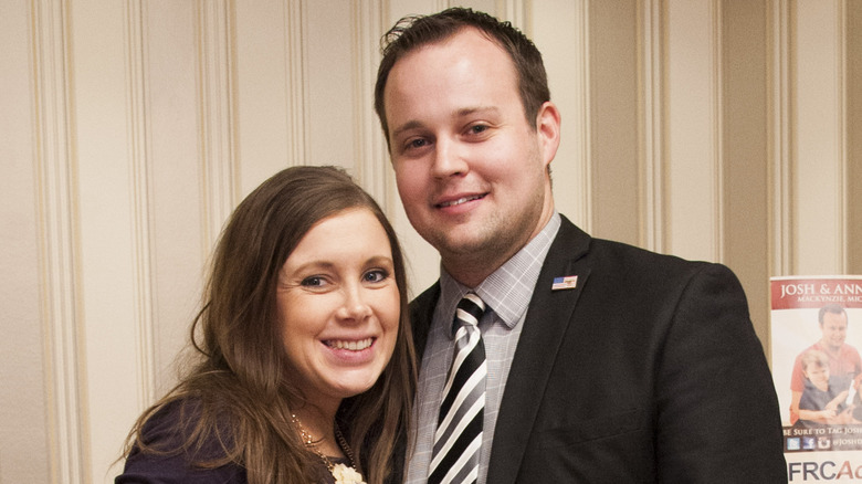 Anna and Josh Duggar posing together 