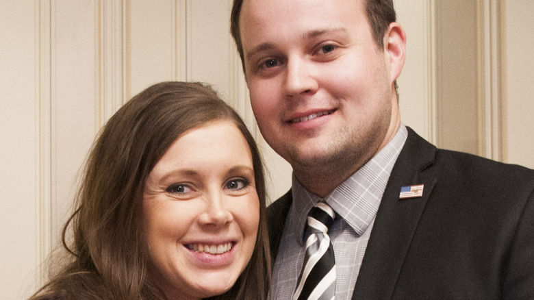 Anna and Josh Duggar smiling