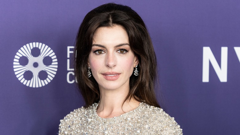 Anne Hathaway 2022