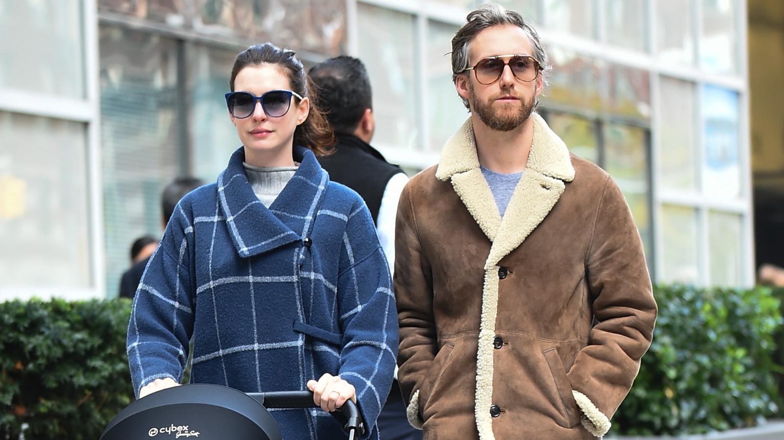 Anne Hathaway Wants Her Kids To Be Like This A-List Celeb When They're Older: 'Dream Son'
