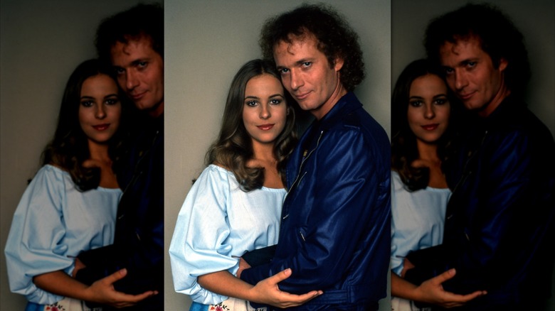 Genie Francis and Anthony Geary posing