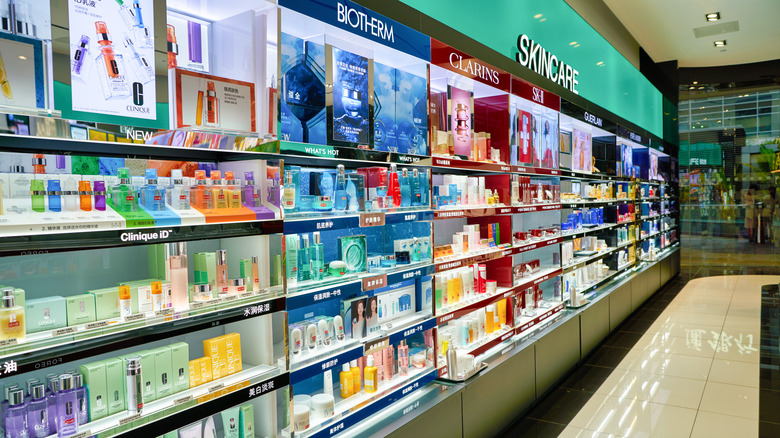 A Sephora aisle 