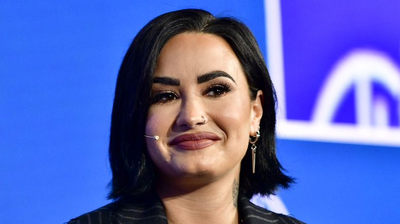 demi lovato smiling