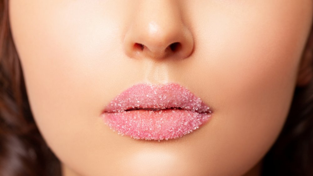 Lip scrubs