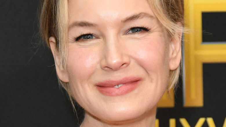 Renée Zellweger smiling 