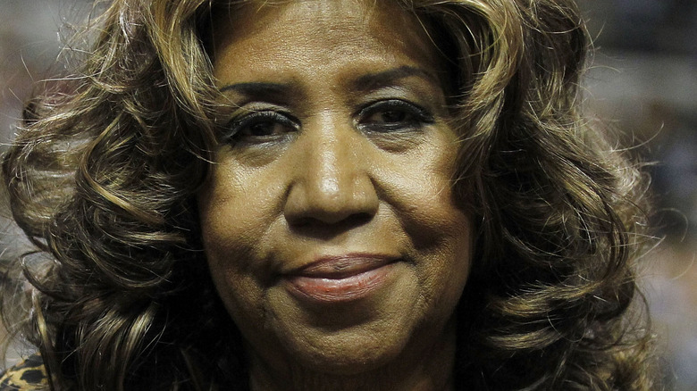 Aretha Franklin smiling for a photo 
