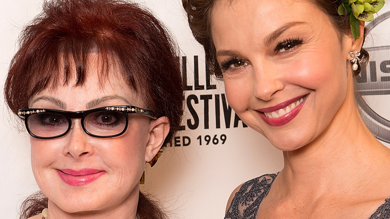 Ashley Judd and Naomi Judd 