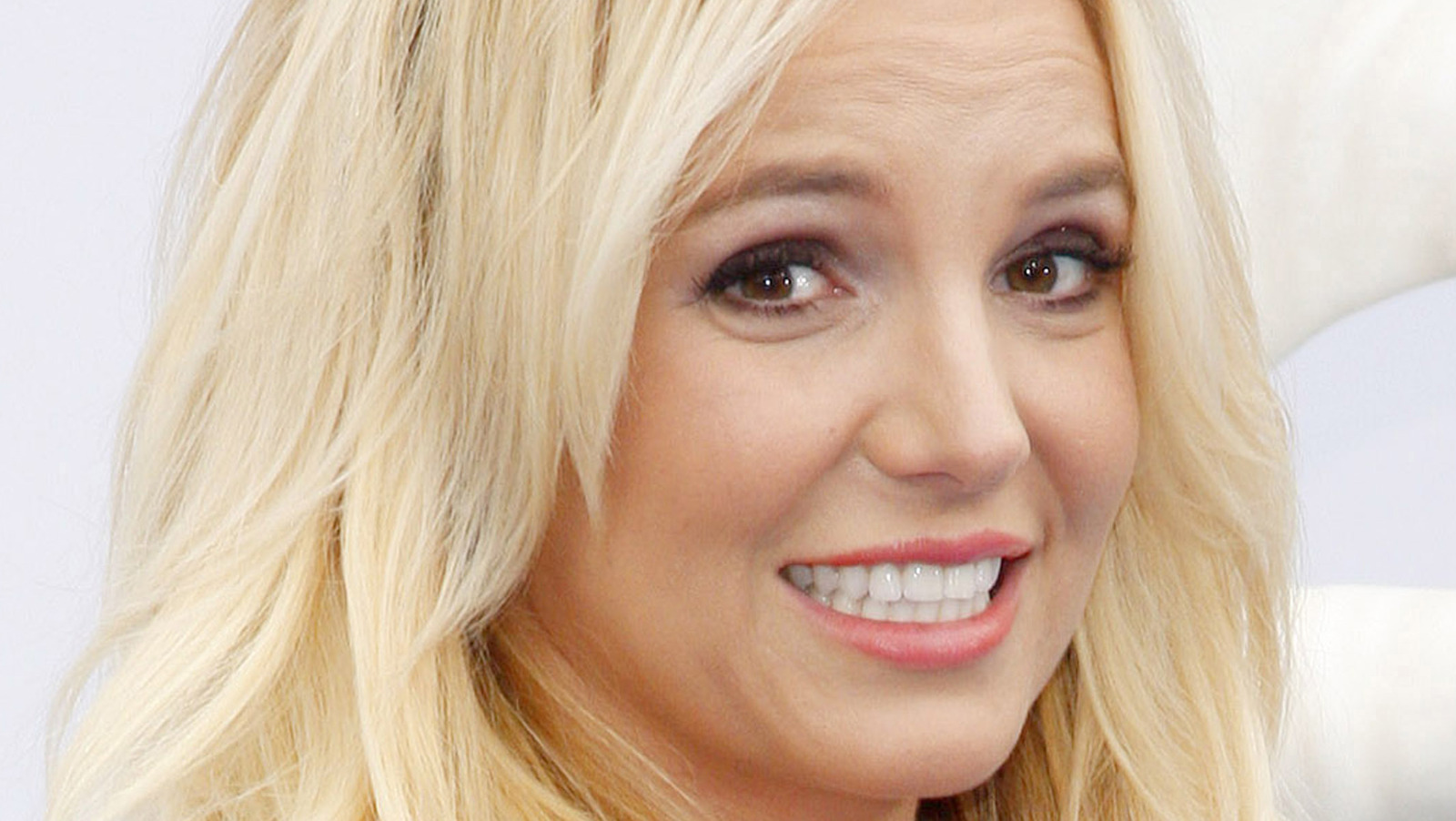 Awkward Britney Spears Moments That Were Caught On Camera(01)