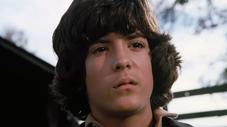 Matthew Labyorteaux looking up as Albert on Little House