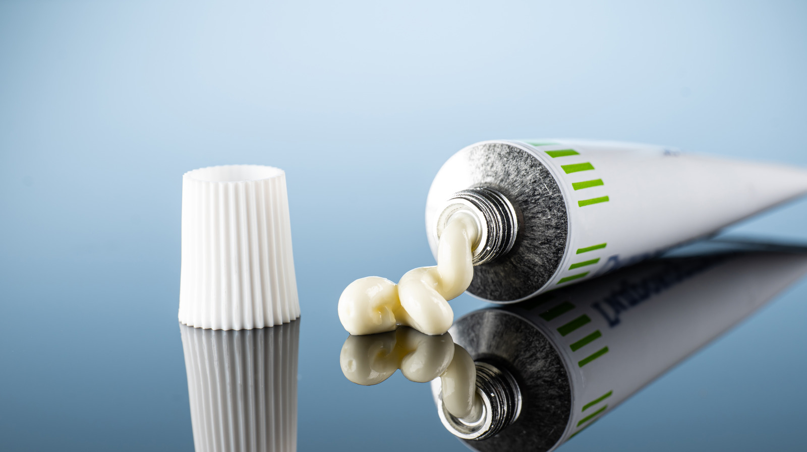 Bacitracin Vs. Neosporin Which Is The Better Ointment For You?