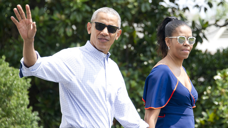 Barack and Michelle Obama leaving for Martha's Vineyard in 2016