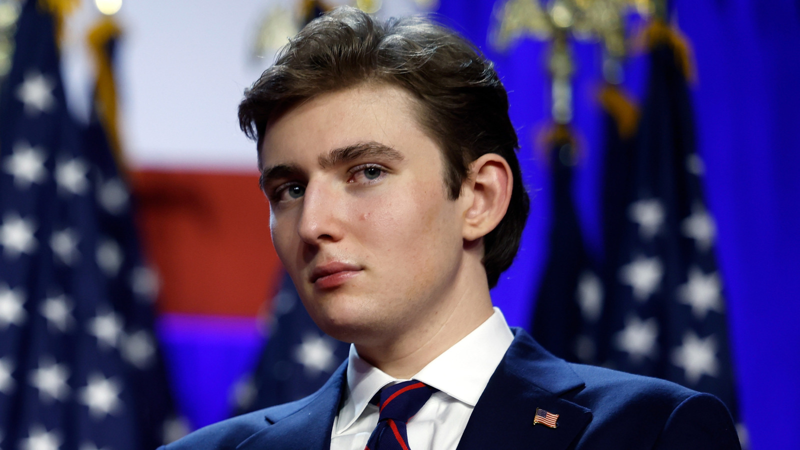 バロン・トランプは私たちが思っていたよりも早くドナルドの足跡をたどっている