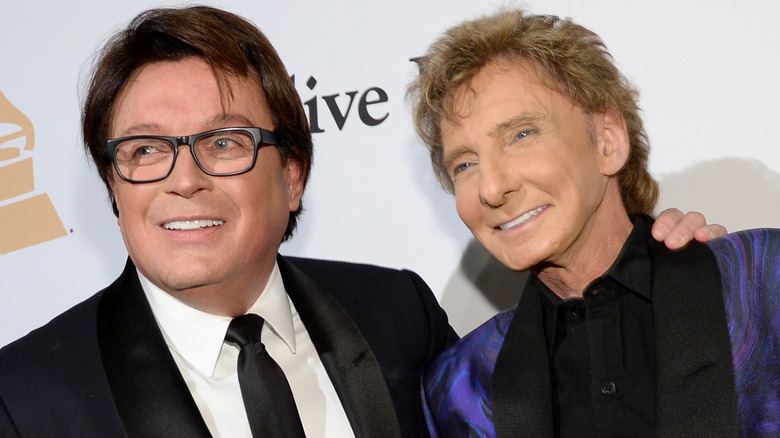 Garry Kief and Barry Manilow smiling