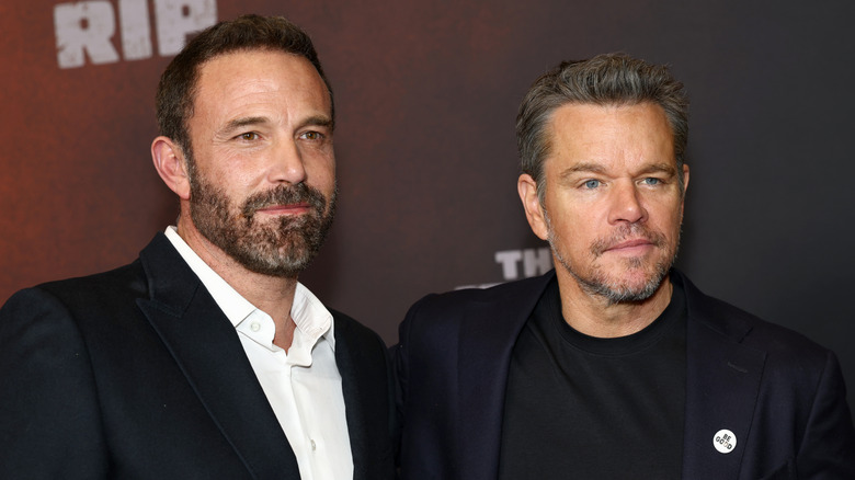 ben affleck and matt damon smiling
