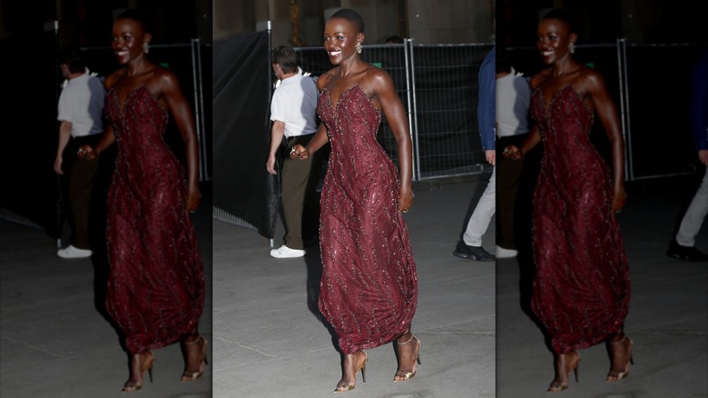 Lupita Nyong'o walking