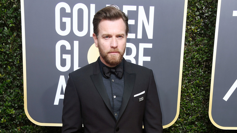 Ewan McGregor posing