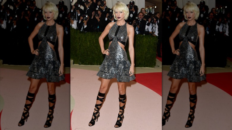 Taylor Swift with bleached blonde hair at the 2016 Met Gala