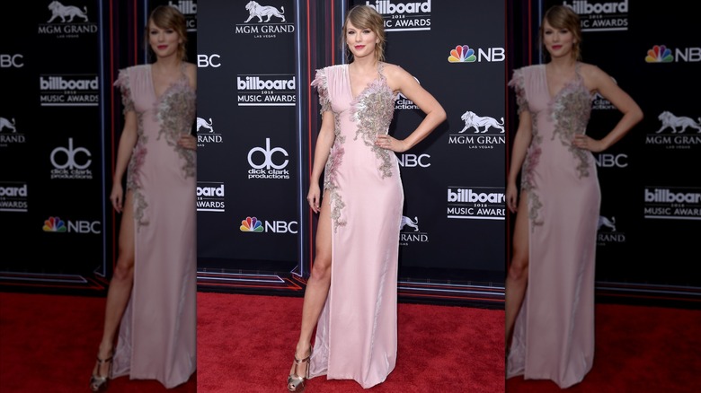 Taylor Swift attends the 2018 Billboard Music Awards