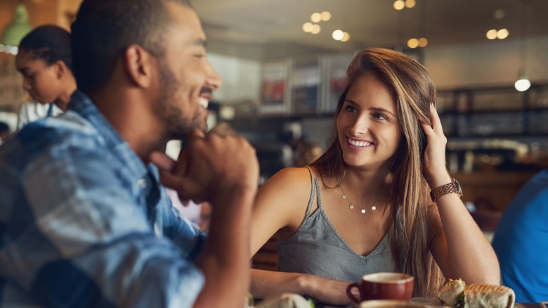 couple in a restaurant