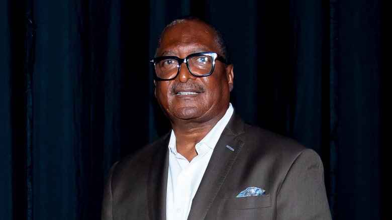 Mathew Knowles wearing glasses