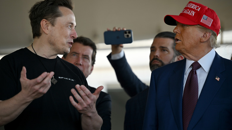 Elon Musk and Donald Trump having a discussion