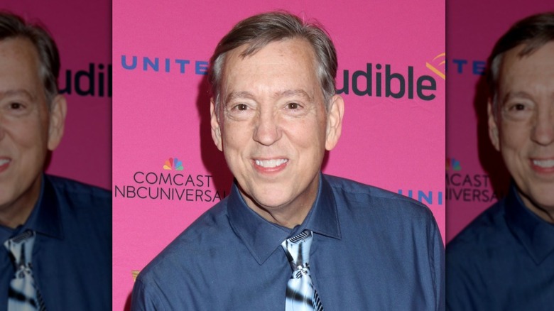 Jim Thornton smiling on the red carpet