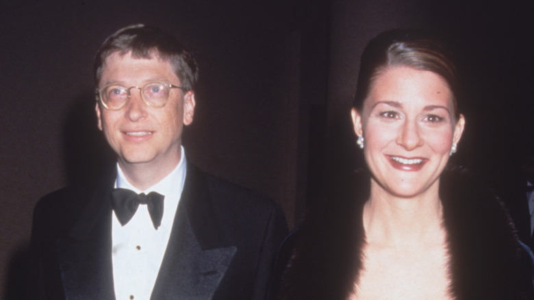 Bill Gates and Melinda Gates dressed up and smiling