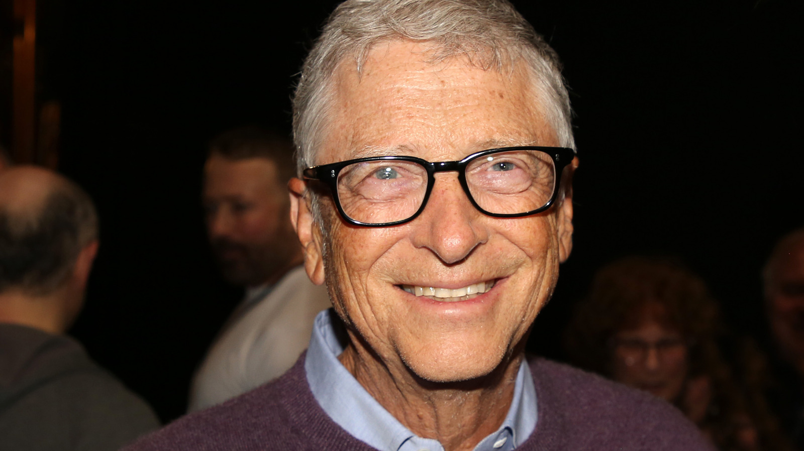 <a href="https://www.thelist.com/2188895/bill-gates-team-reportedly-went-to-great-lengths-to-craft-image-and-wardrobe/" target="_blank">Bill Gates’ Team Reportedly Went To Great Lengths To Craft His Wardrobe (& His Image)</a>