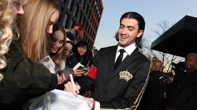 Bigi Jackson greeting the crowds in Berlin, Germany