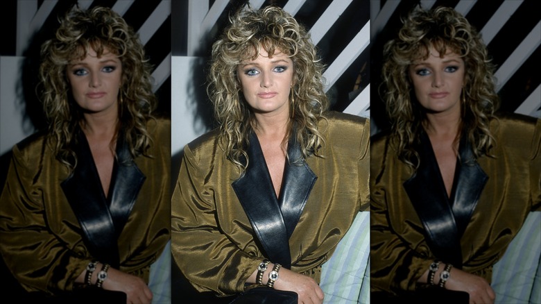 Bonnie Tyler green jacket 1987 Diamond Awards Festival