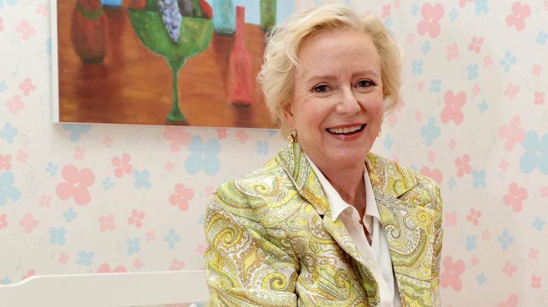 Eve Plumb in Brady Bunch bedroom
