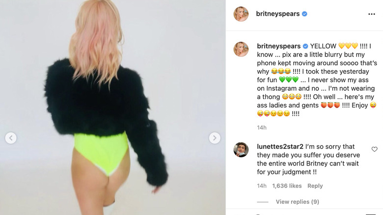 Britney spears shows ass