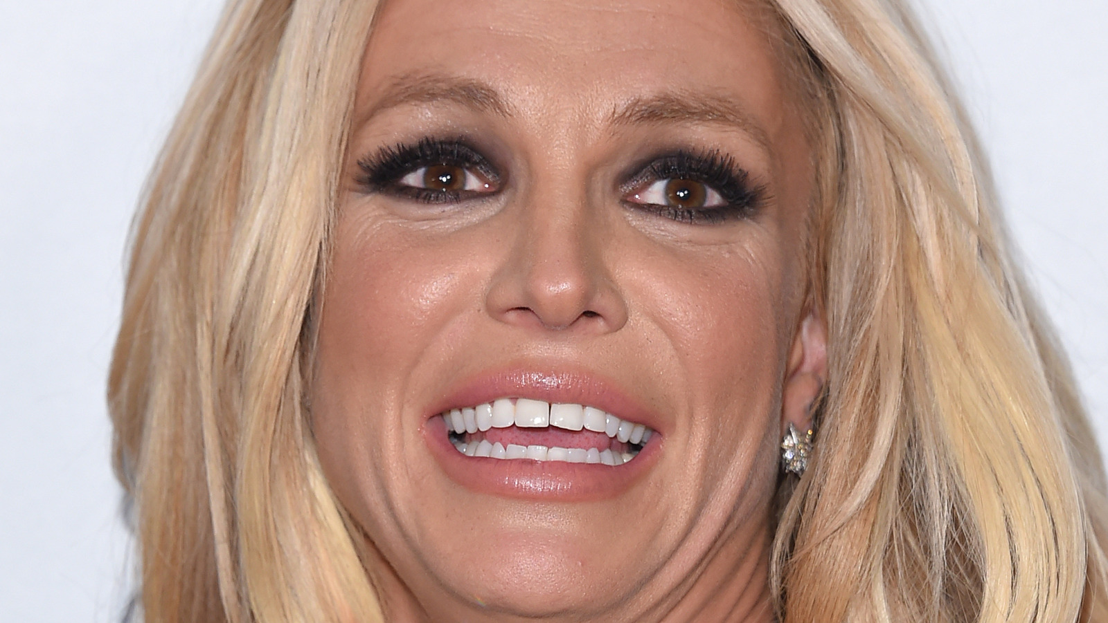 Britney Spears' Return To Instagram Leaves Fans With More Unanswered