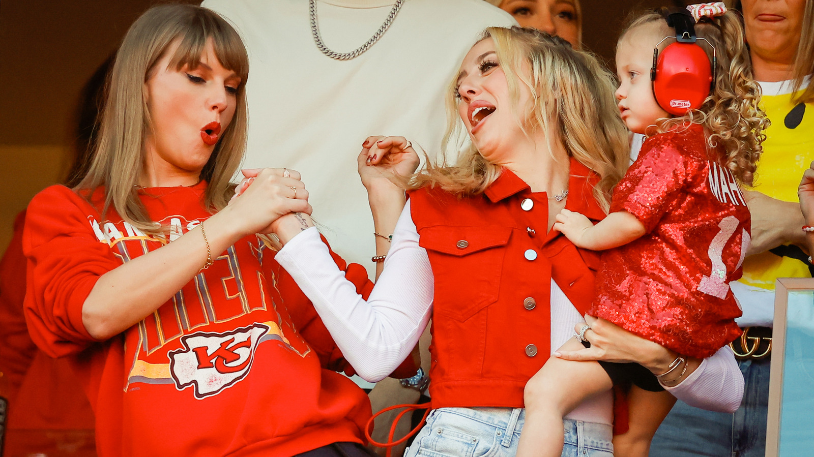 Brittany Mahomes' 'Adorable' Son Bronze Had The Sweetest Reaction To A Pic Of Taylor Swift