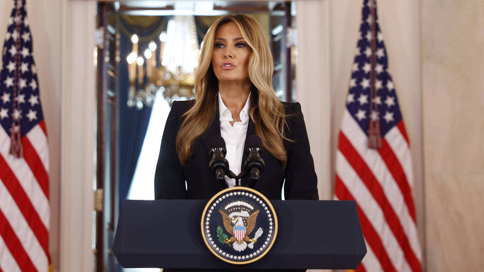<a href="https://www.thelist.com/2011756/brooke-rollins-birthday-post-melania-trump-rare-look-first-lady/" target="_blank">Brooke Rollins’ Birthday Post For Melania Trump Gave A Rare Look At The First Lady</a>