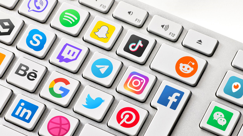 Social media platforms on a keyboard