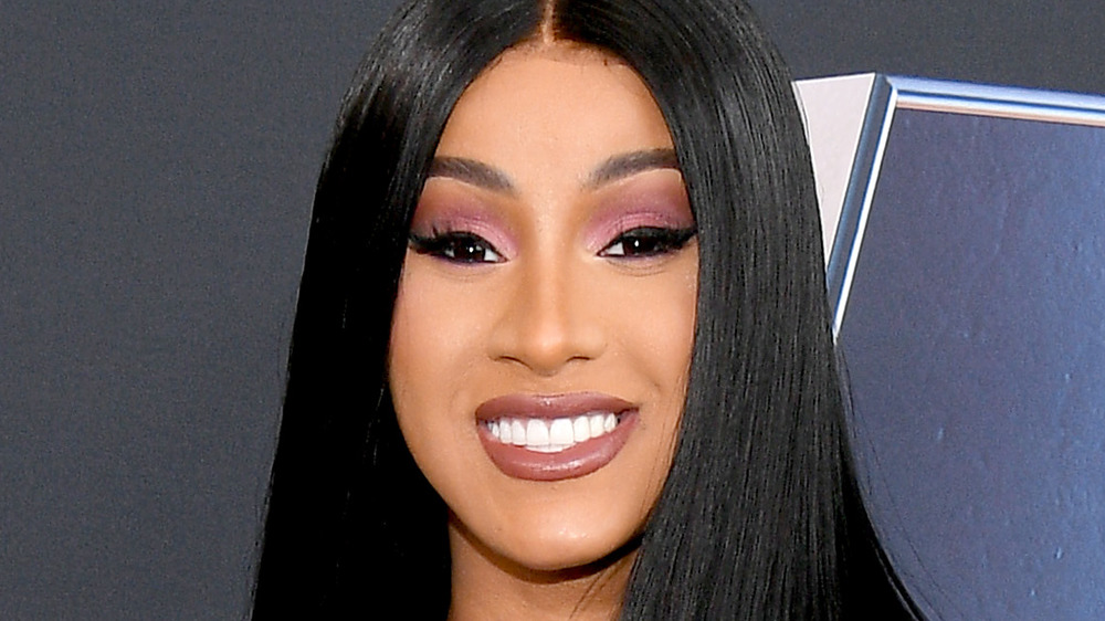 Cardi B burgundy eye shadow