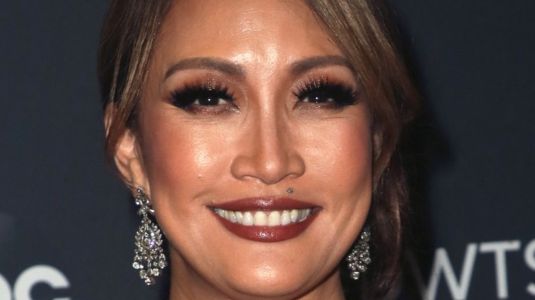 Carrie Ann Inaba posing on the red carpet