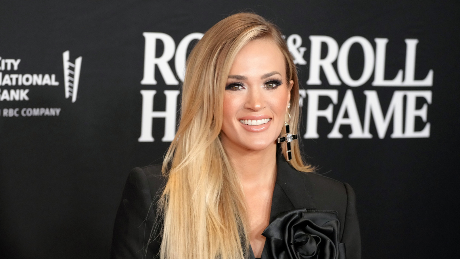 Carrie Underwood Lives A Lavish Life