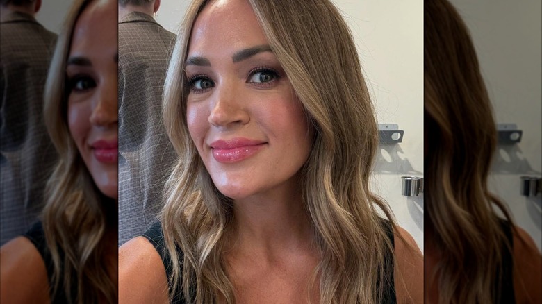 Carrie Underwood smiling in selfie