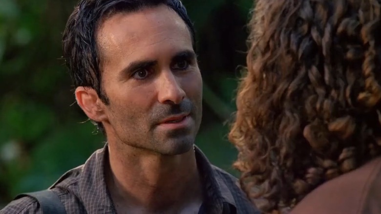 Nestor Carbonell looking at the back of Hurley's head on LOST