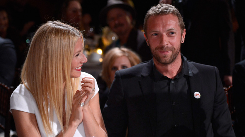 Gwyneth Paltrow looking at Chris Martin